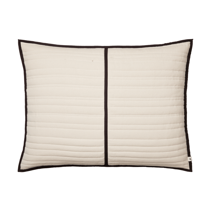 Vari quiltad kudde 60x80 cm - Natural-dark chocolate - Ferm Living