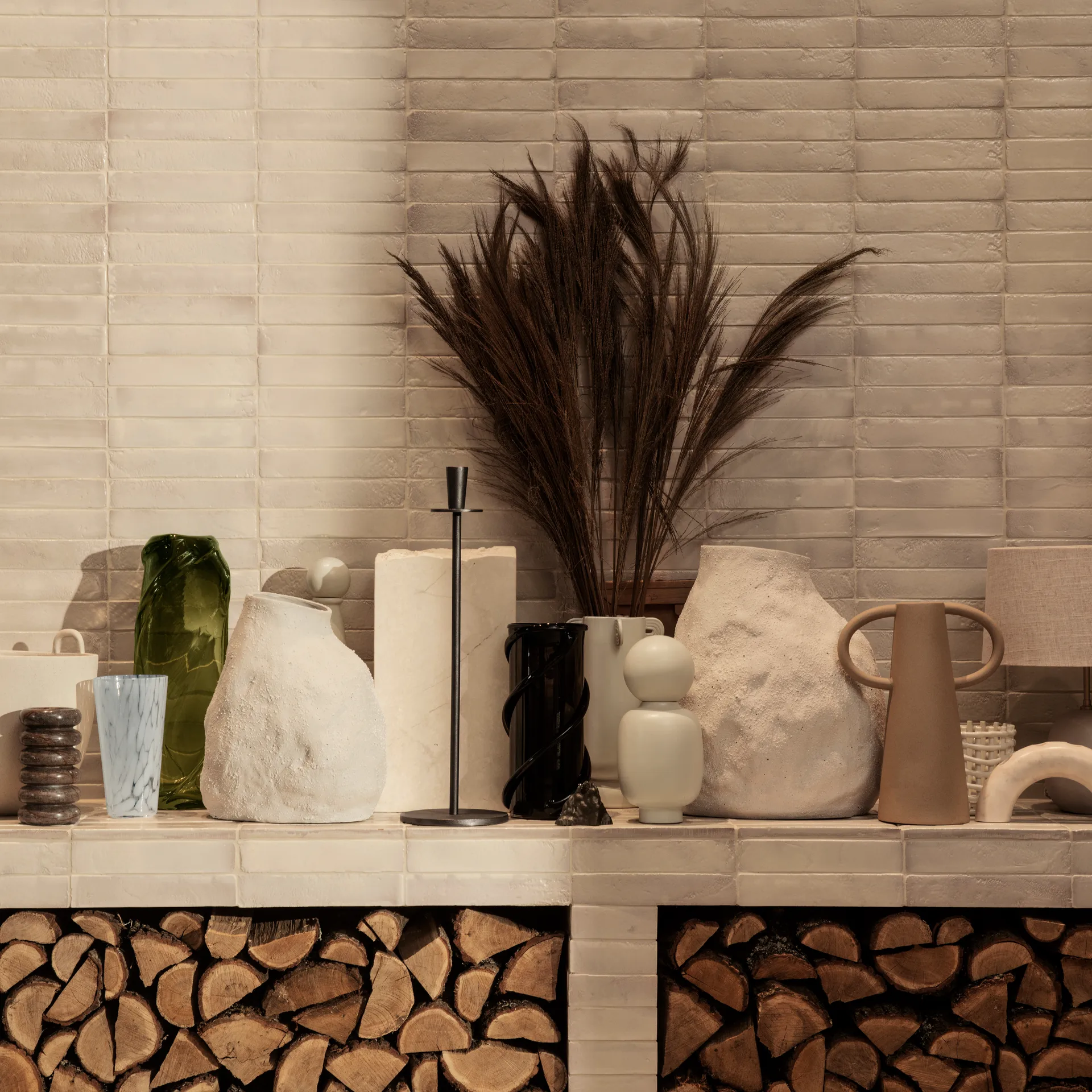 Vulca vas off-white, Medium 36 cm Ferm Living