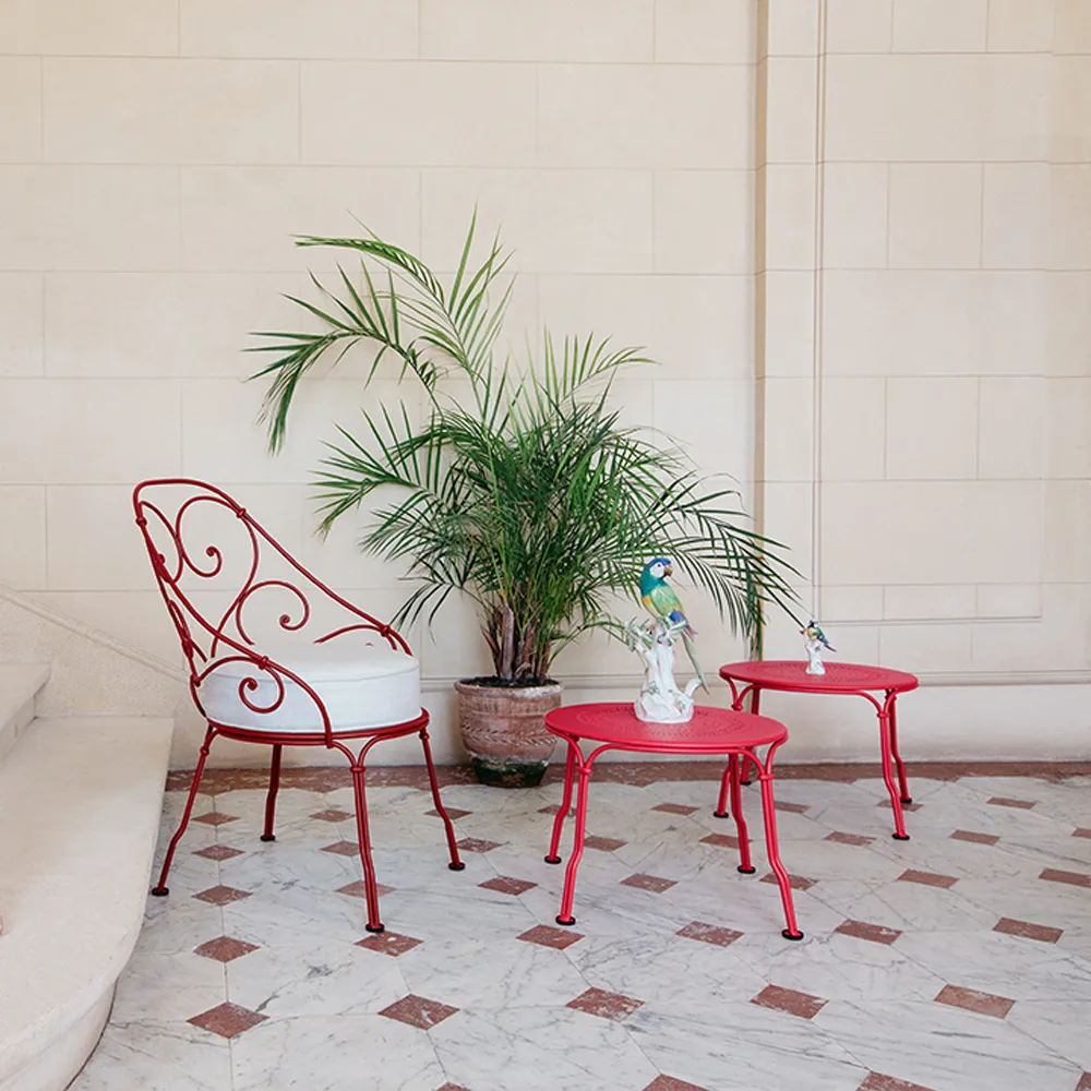 1900 bord lågt, nutmeg Fermob