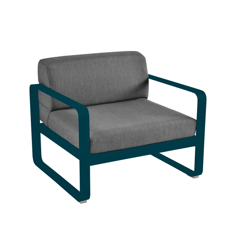 Bellevie fåtölj, Acapulco blue (blå), graphite grey dyna Fermob