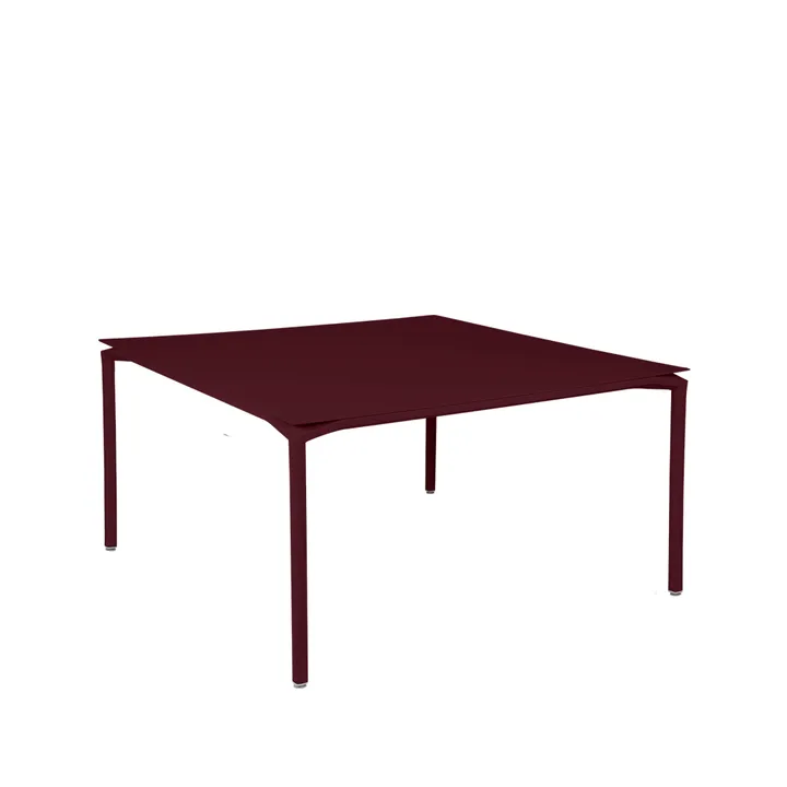 Calvi bord kvadratiskt 140x140 cm - Black cherry (vinröd) - Fermob