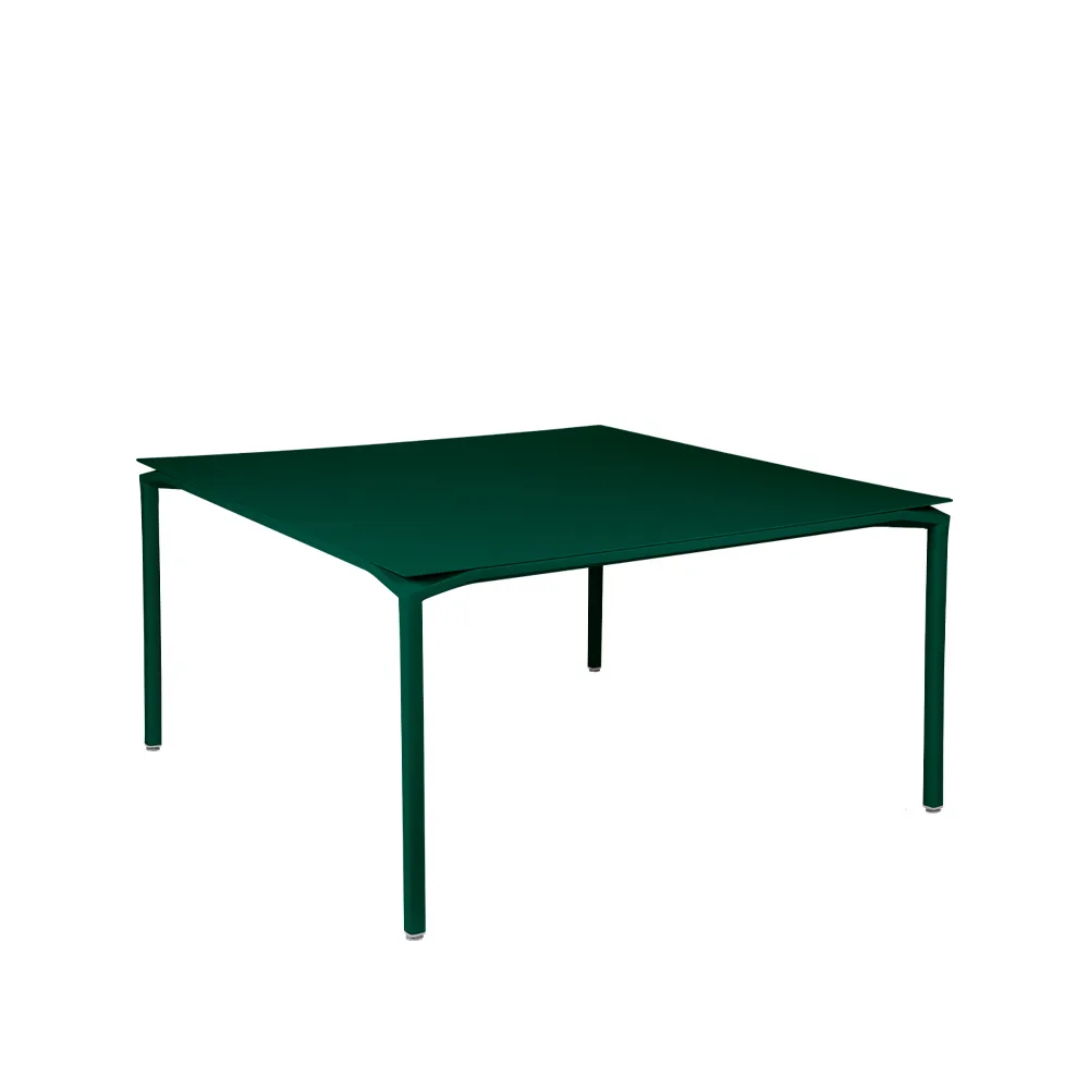 Calvi bord kvadratiskt 140x140 cm, cedar green Fermob
