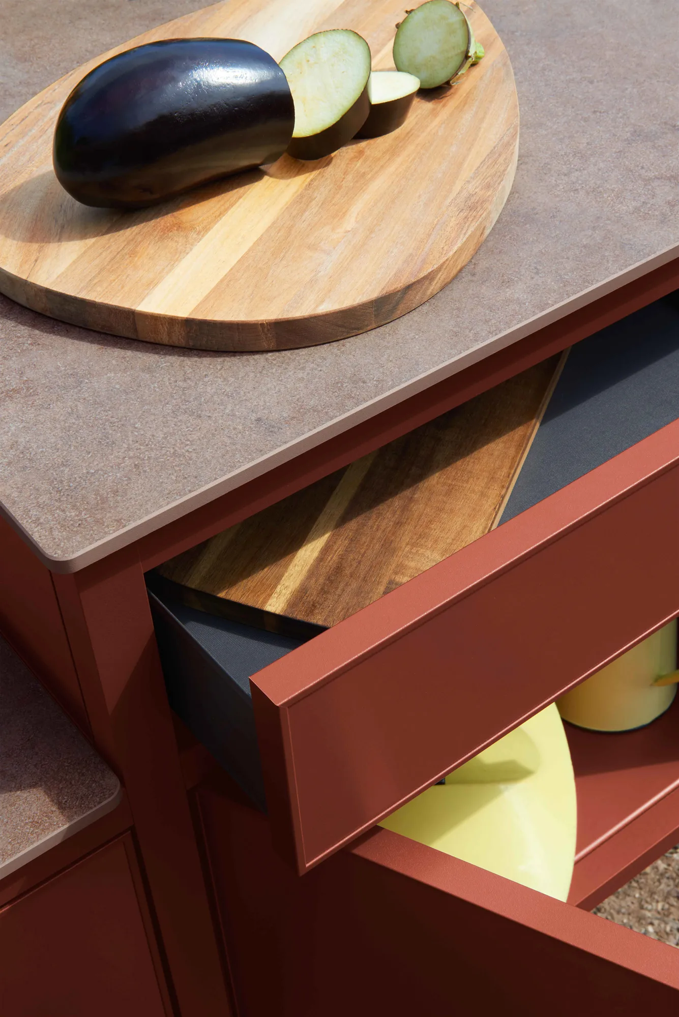 Goosto The Gourmet utekök med diskho, Red ochre Fermob