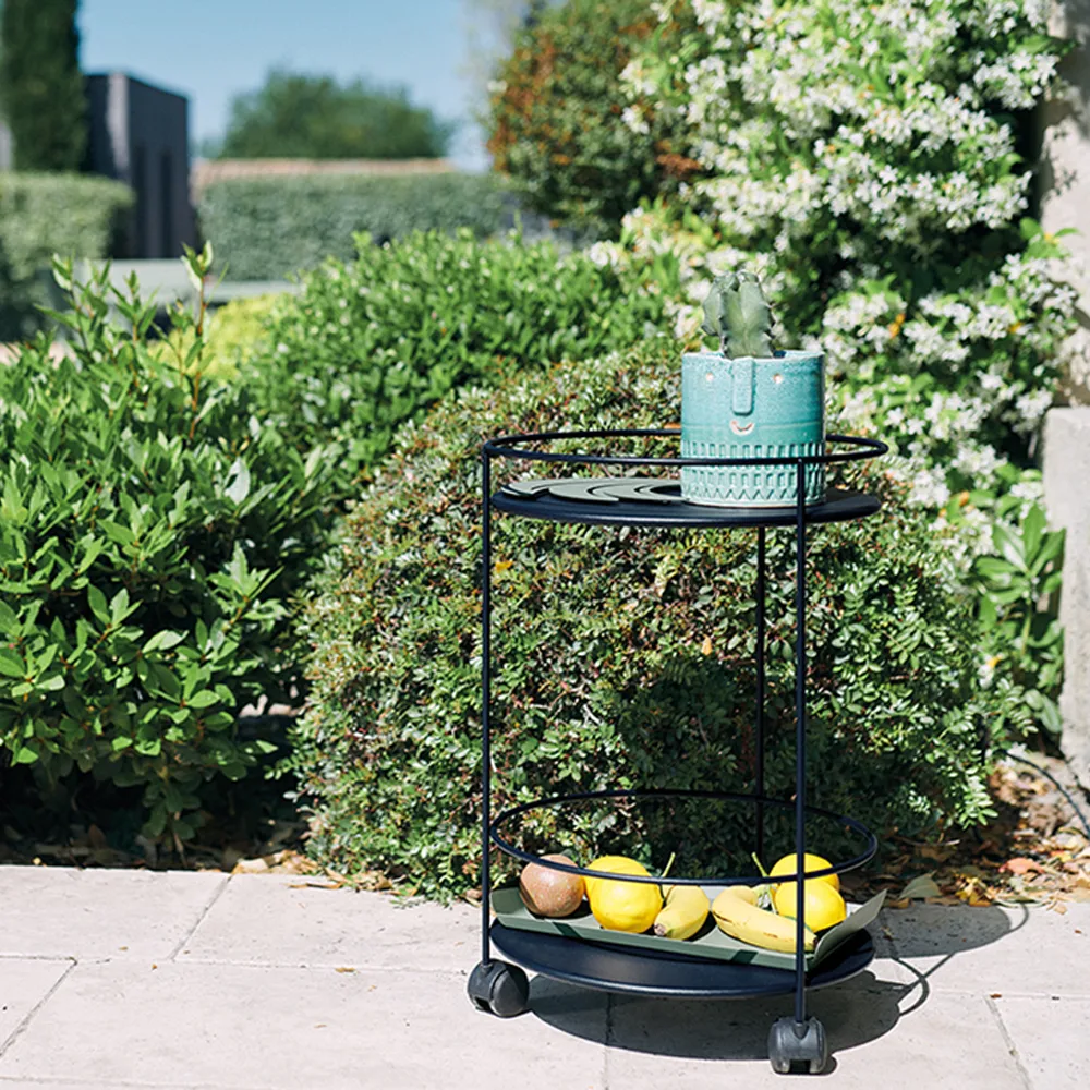 Guinguette sidobord med hjul, Chili Fermob