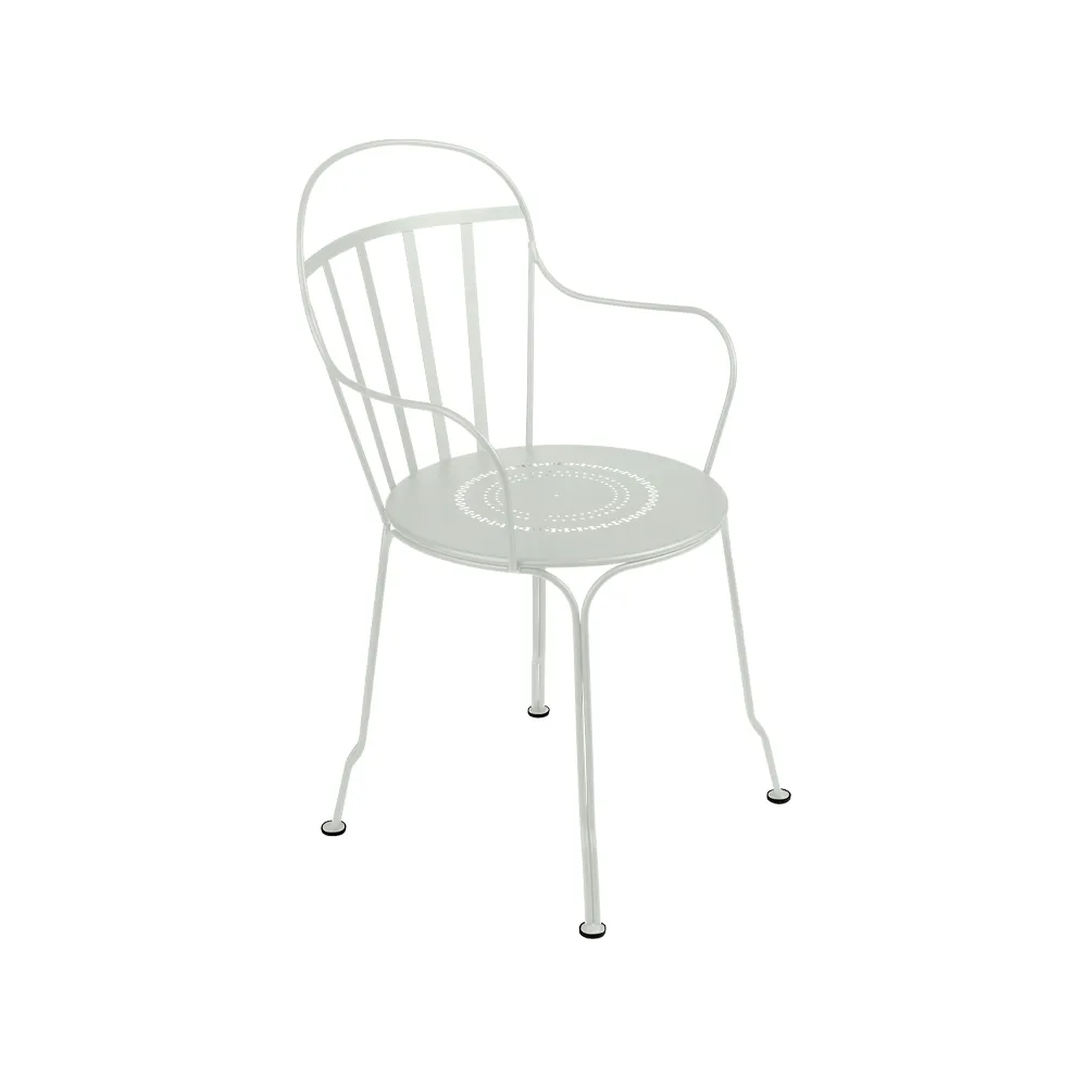 Louvre karmstol, Clay grey (grå) Fermob