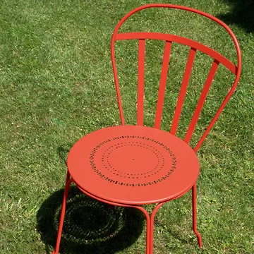 Louvre stol - Black cherry (vinröd) - Fermob
