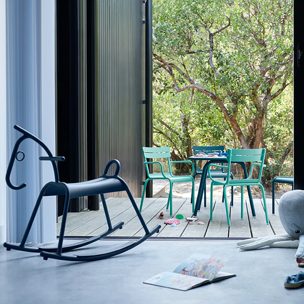 Luxembourg barnstol, chili Fermob