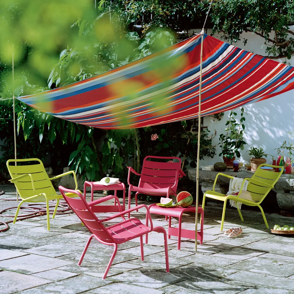 Luxembourg bord/fotpall, frosted lemon, large Fermob