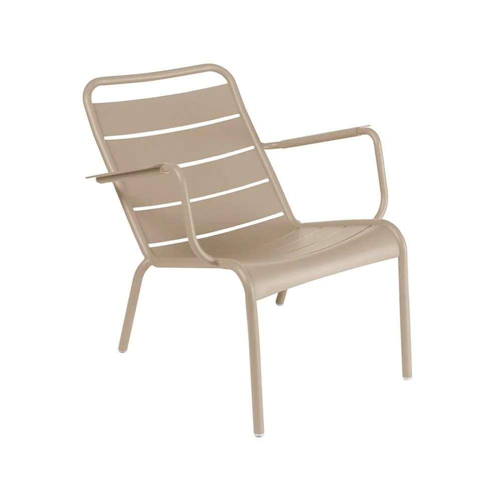 Luxembourg karmstol låg, Nutmeg (beige) Fermob