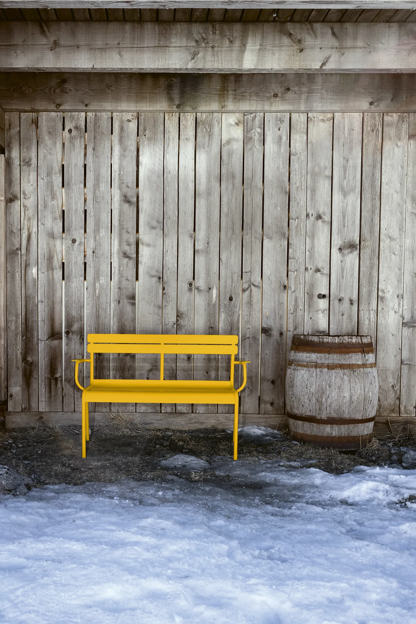 Luxembourg soffa med armstöd 131x55,5x86 cm, Honey (gul) Fermob
