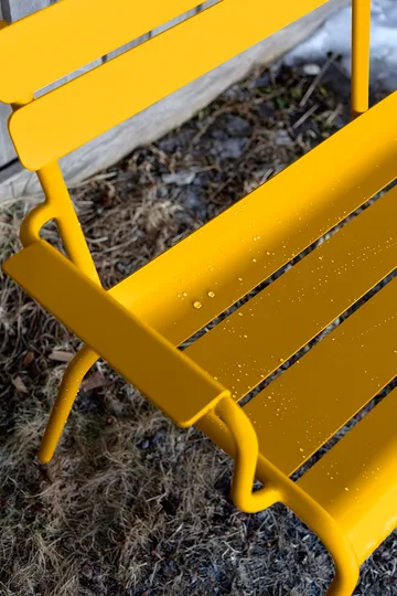 Luxembourg soffa med armstöd 131x55,5x86 cm - Rosemary - Fermob