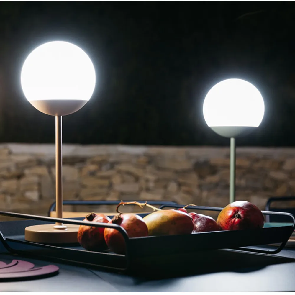 Mooon! bordslampa, anthracite, h.41 cm Fermob