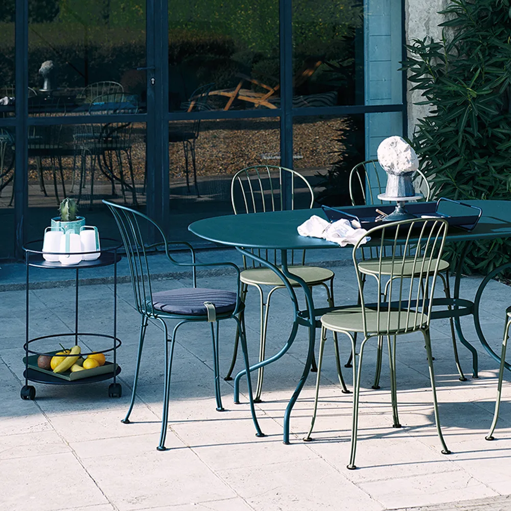 Opera+ karmstol, storm grey Fermob