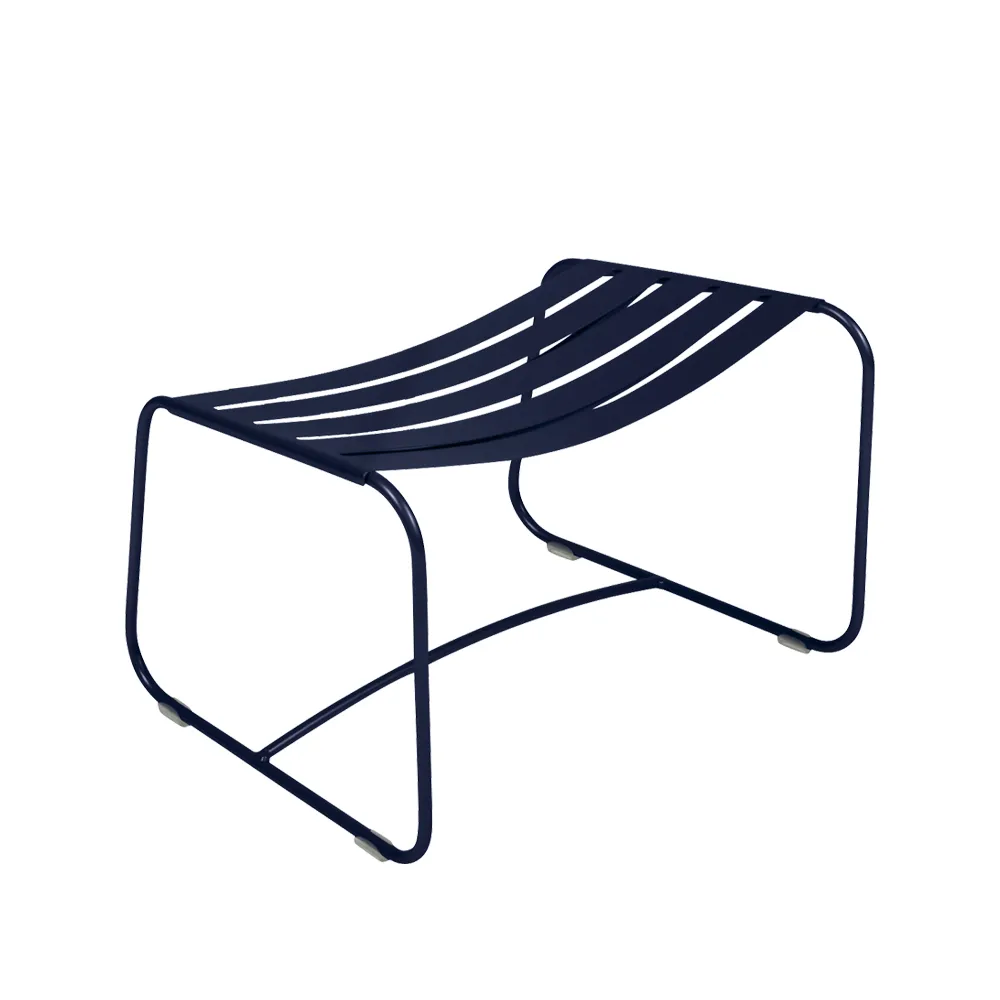 Surprising fotpall, deep blue Fermob