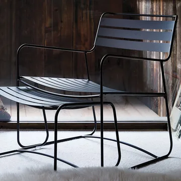 Surprising karmstol låg - red ochre - Fermob