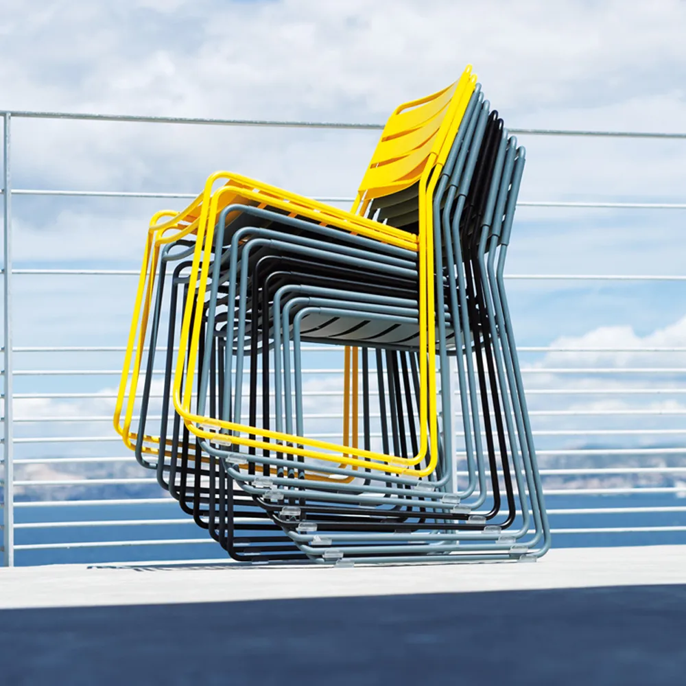 Surprising stol, honey Fermob