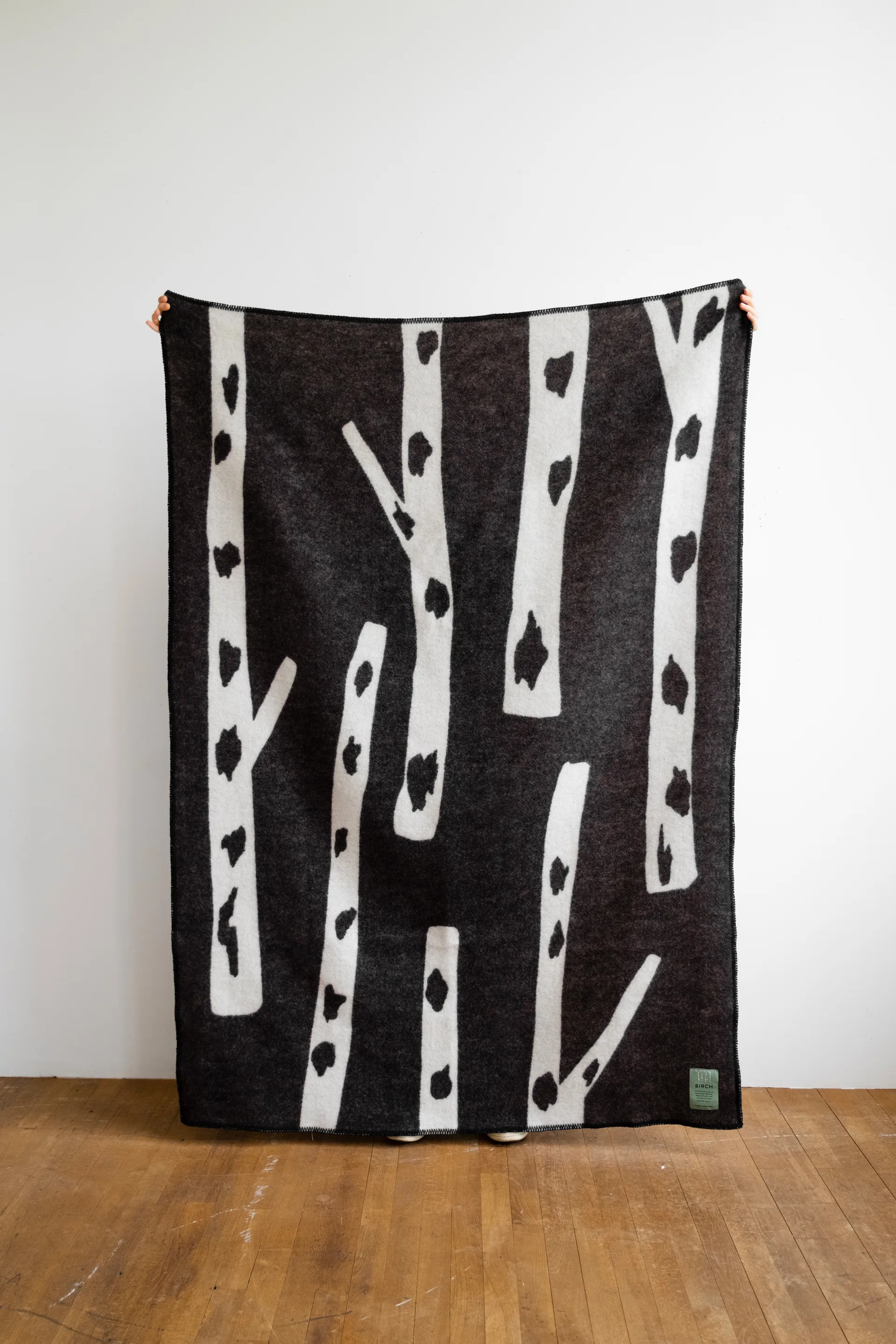 Birch filt 130x180 cm, Black-white Fine Little Day