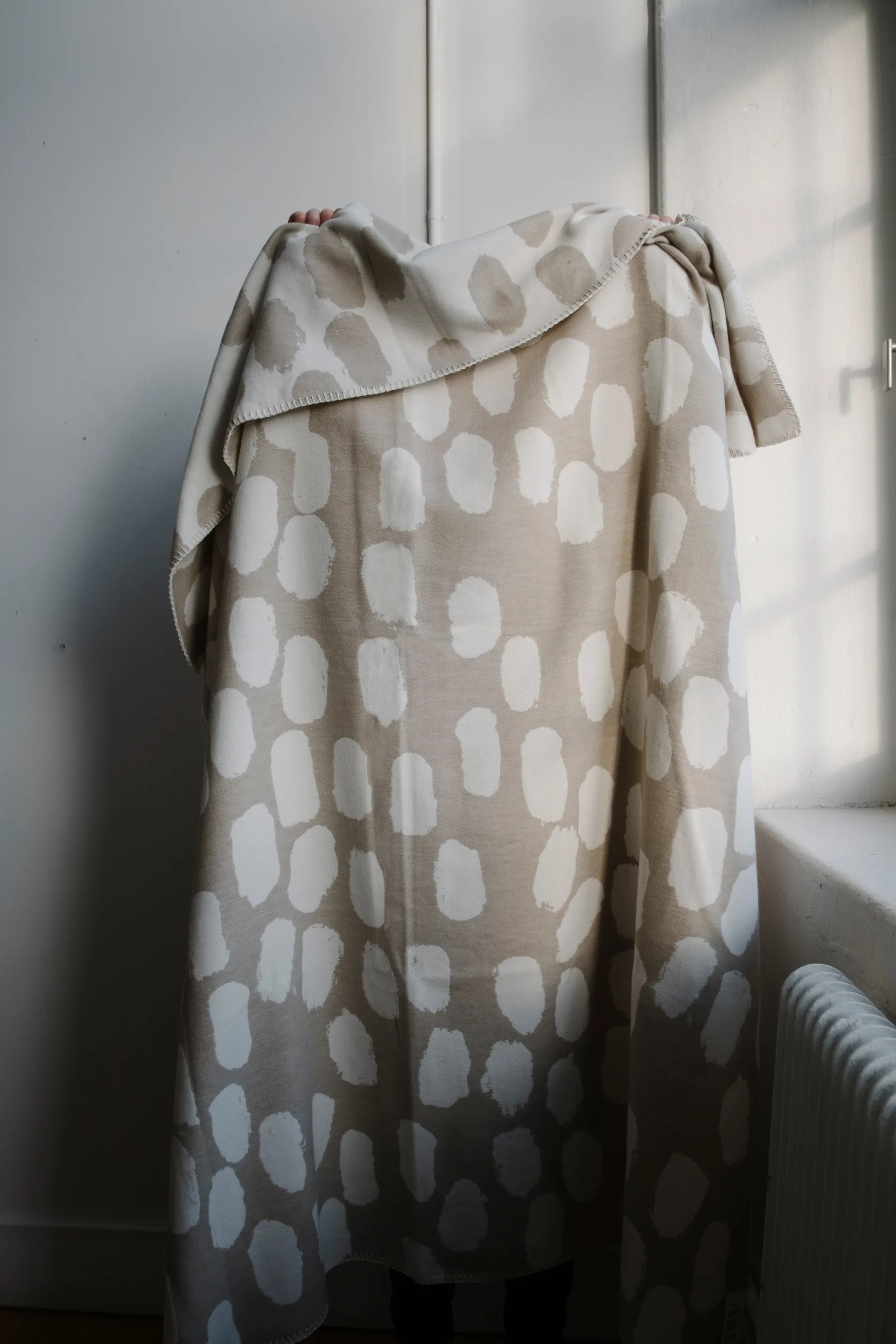 Dots filt 140x180 cm, Beige Fine Little Day