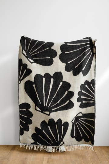 Snäcka pläd 130x190 cm - Coal-Beige - Fine Little Day