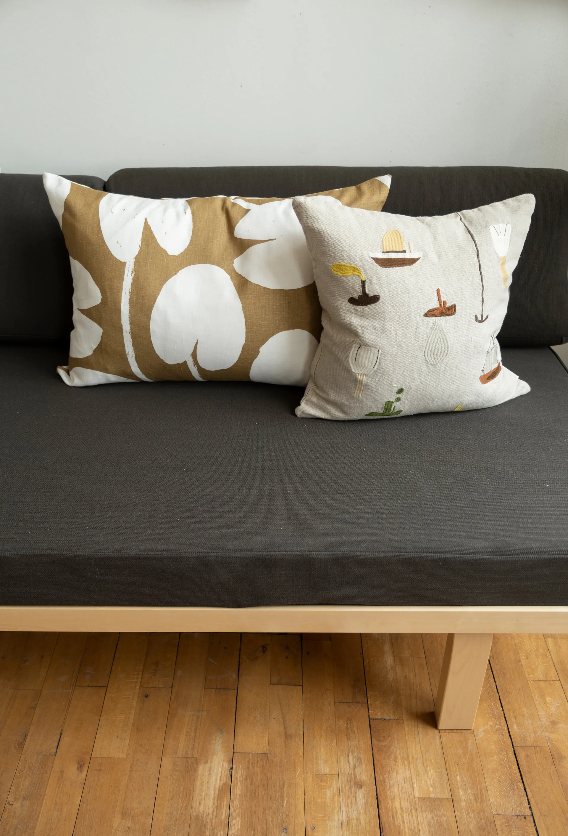 Water lilies kuddfodral 48x68 cm, Gul-vit Fine Little Day