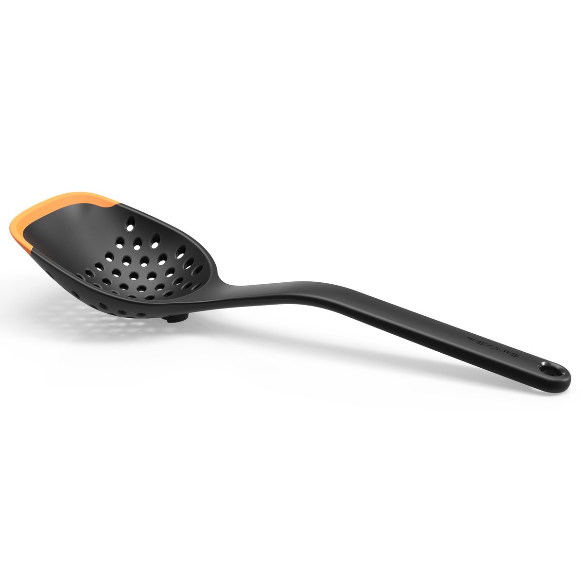 Fiskars Functional Form hålslev 29,6 cm Svart | Skandinavisk Design | Slevar & Skedar | Orange
