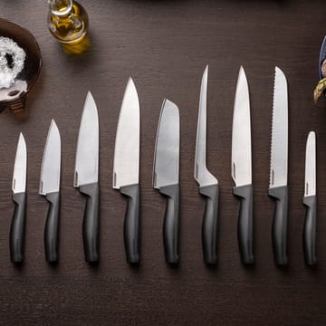 Hard Edge brödkniv 22 cm - Rostfritt stål - Fiskars