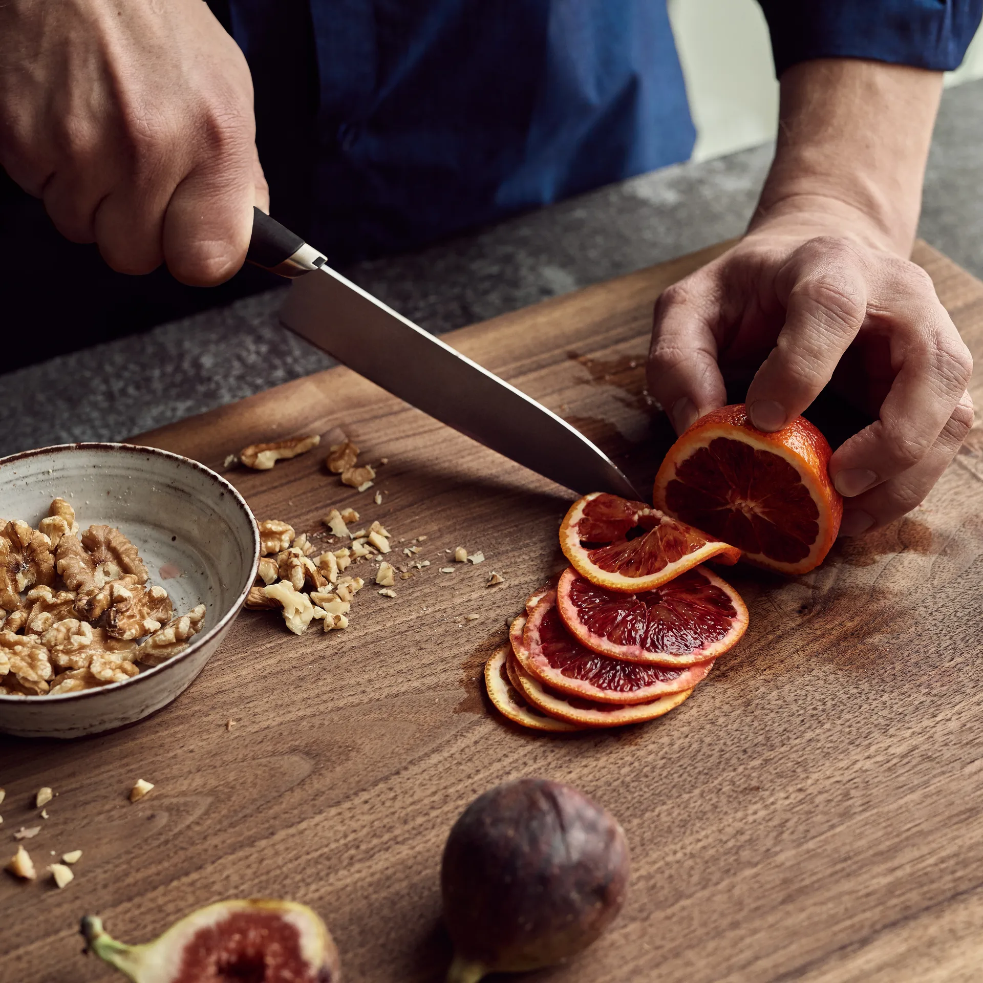 Titanium kockkniv 16 cm, Svart Fiskars