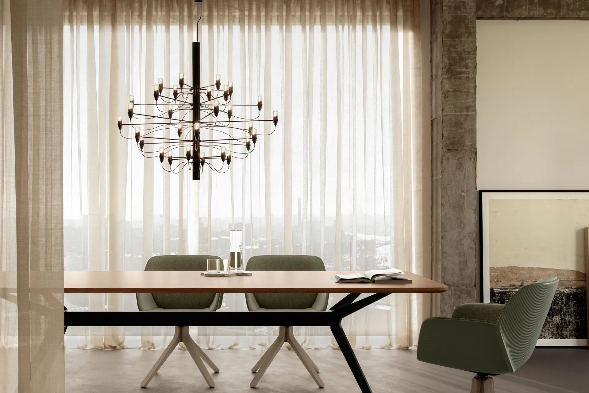 2097 Sarfatti ljuskrona, Mattsvart 30 lampor Flos