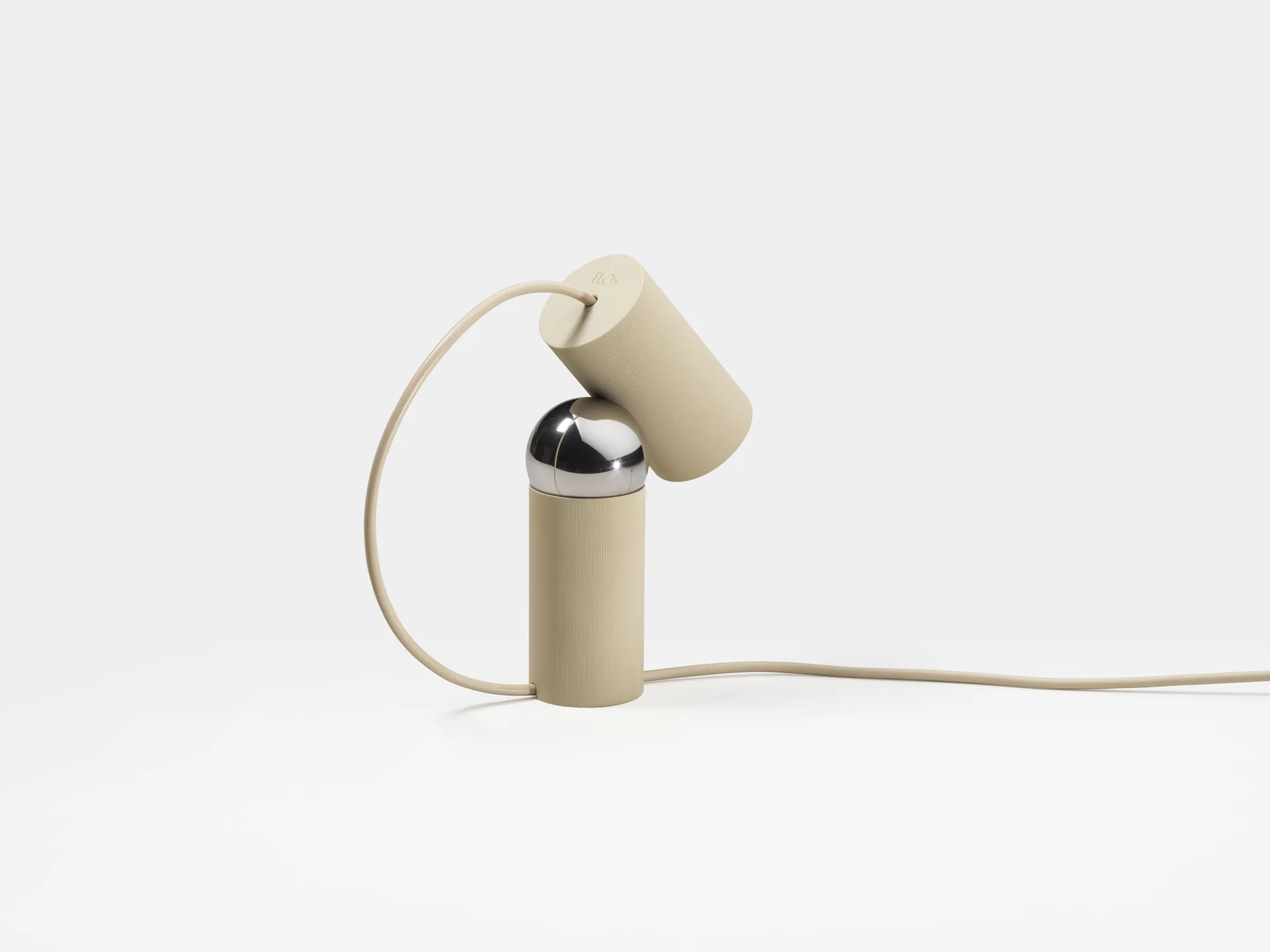 Bilboquet bordslampa, Linen Flos