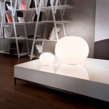 Glo-ball T1 bordslampa - Vitt opalglas-matt silverstativ - Flos