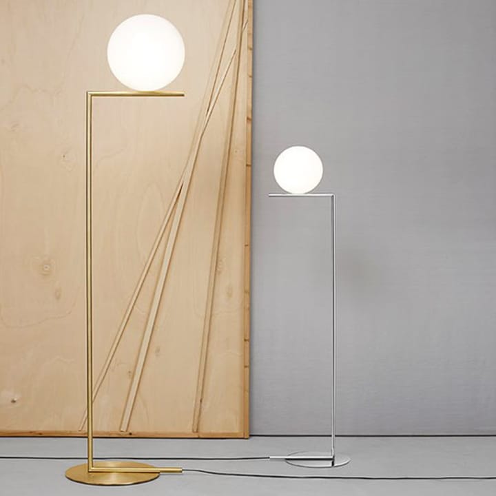 IC Lights F2 golvlampa, Borstad mässing-opal Flos
