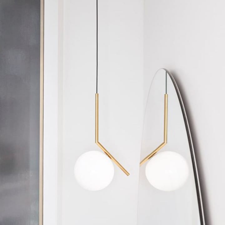 IC lights S1 pendel, Borstad mässing-opal Flos
