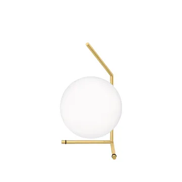 IC lights T1 low bordslampa - Borstad mässing-opal - Flos