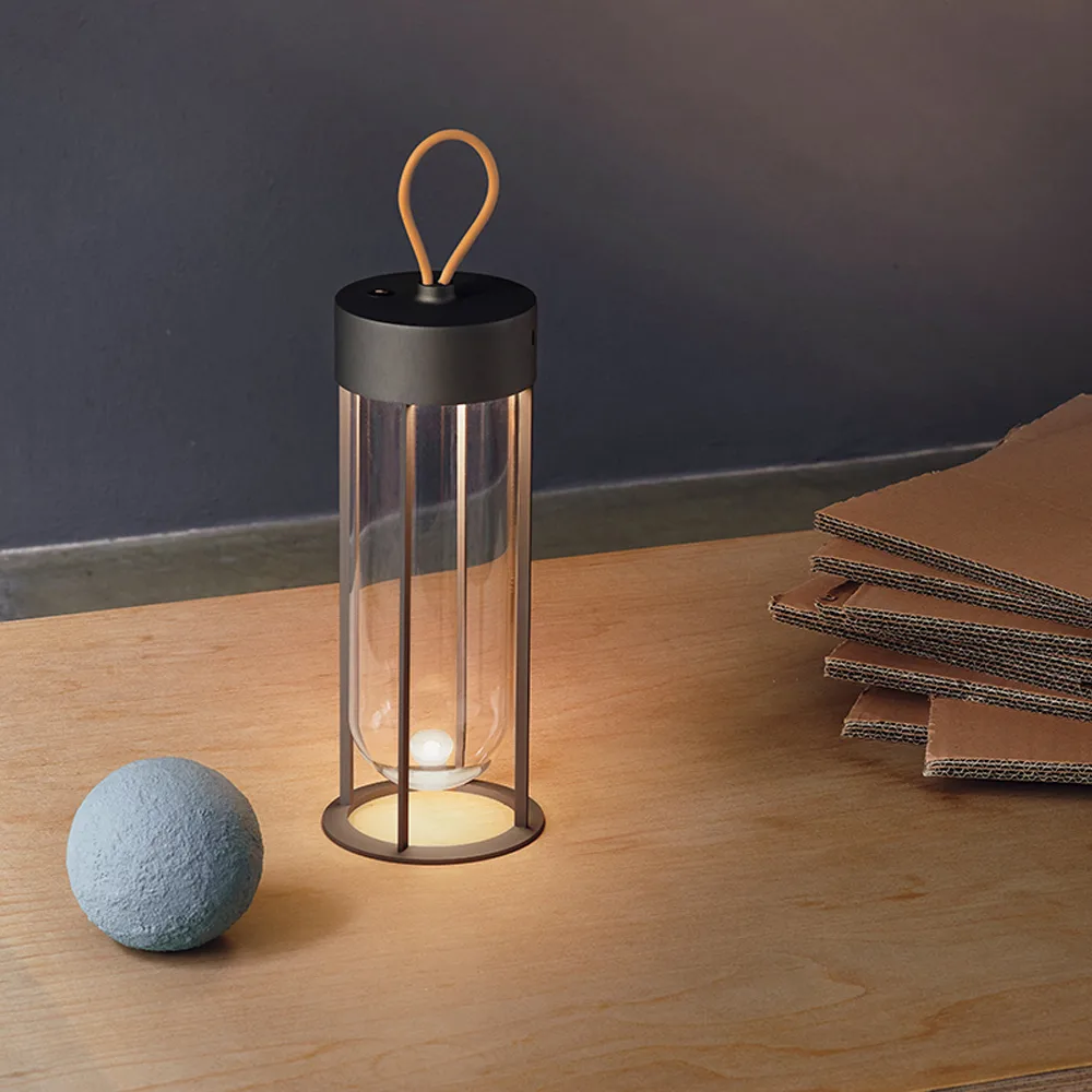 In Vitro bordslampa, Black, 2700 kelvin Flos