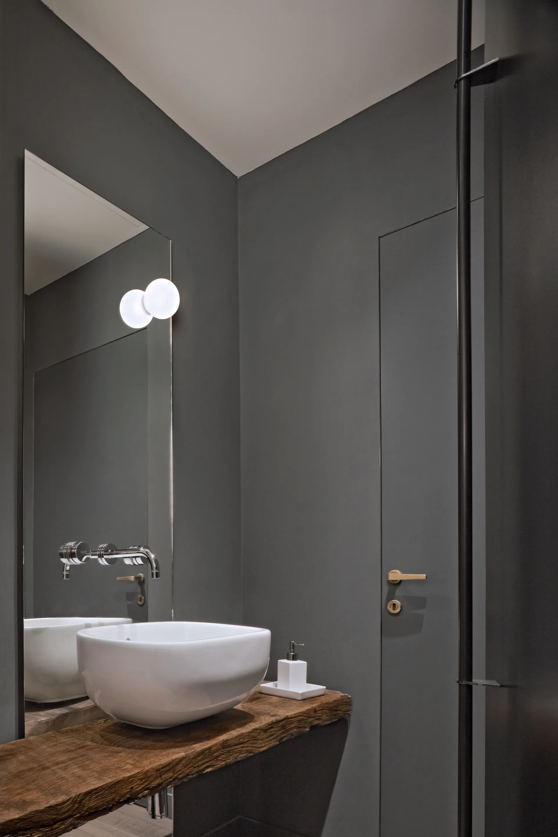 Mini Glo-Ball CW vägg- och taklampa spegelmontering, Vit Flos