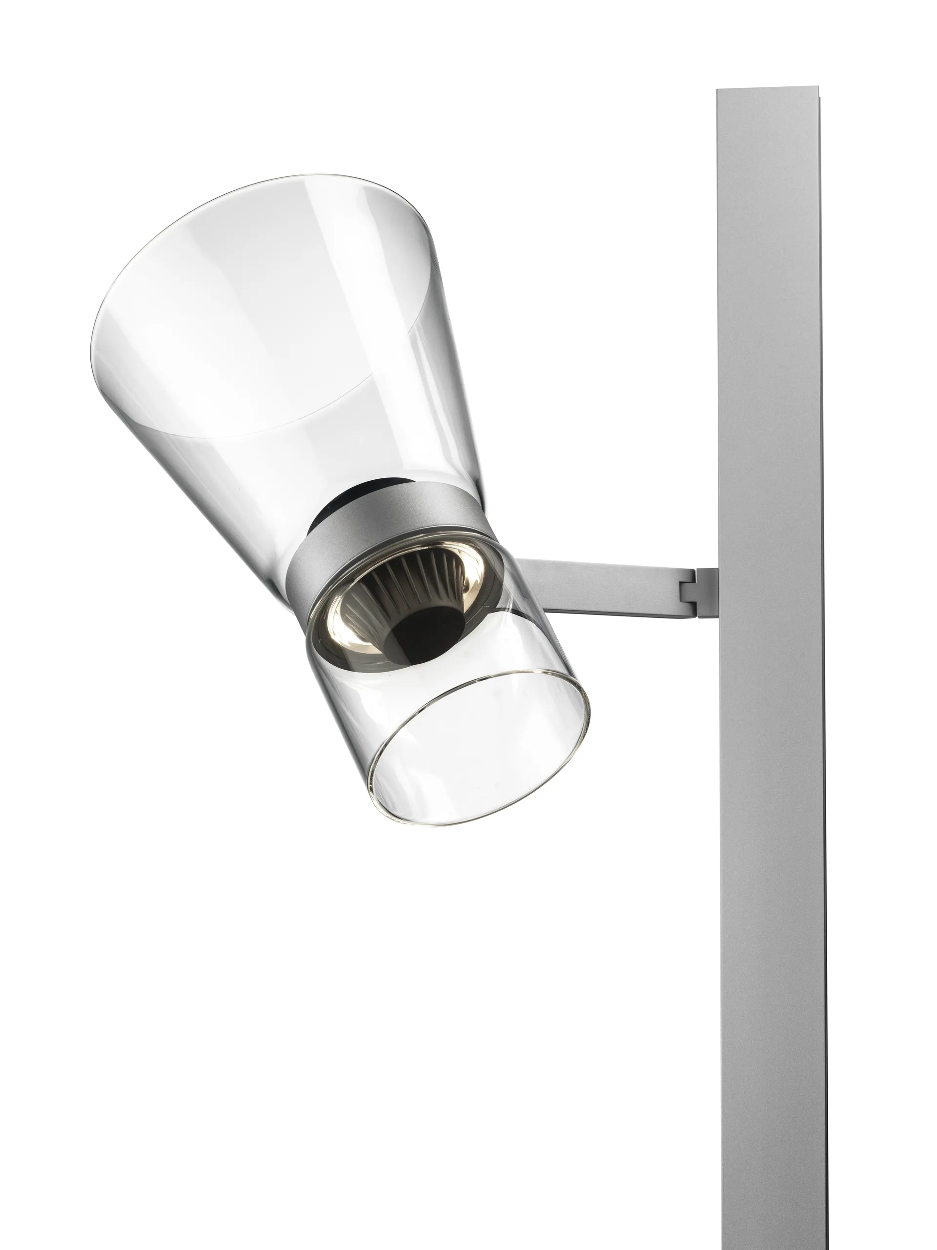 Nocturne FI cone golvlampa - Silver,  Flos