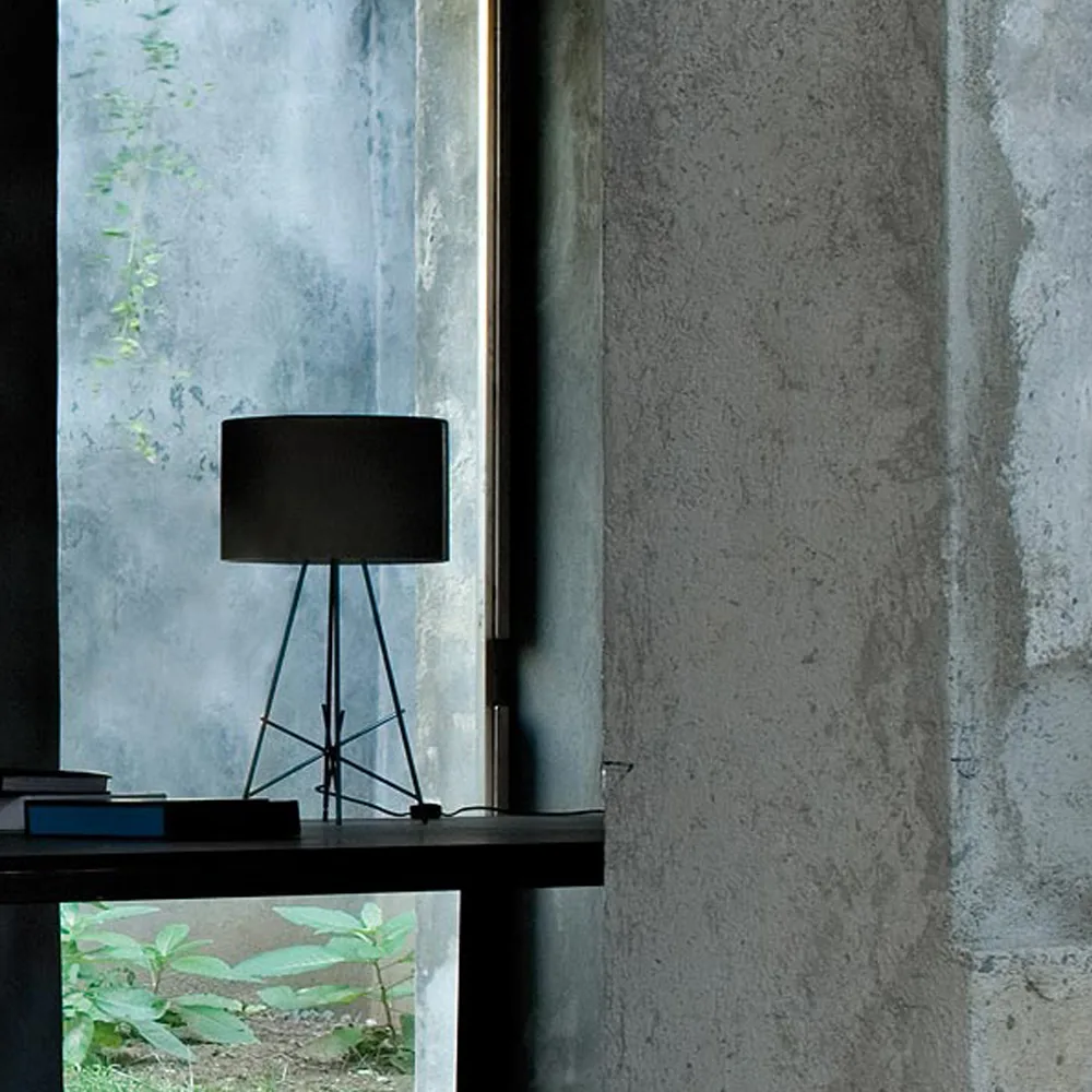 Ray T bordslampa, Vit-krom Flos