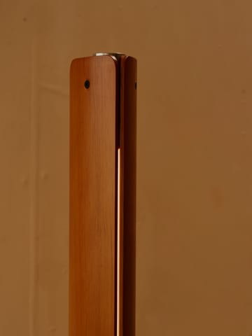 Seki-han golvlampa 226 cm - Heat treatened ash-black metal - Flos