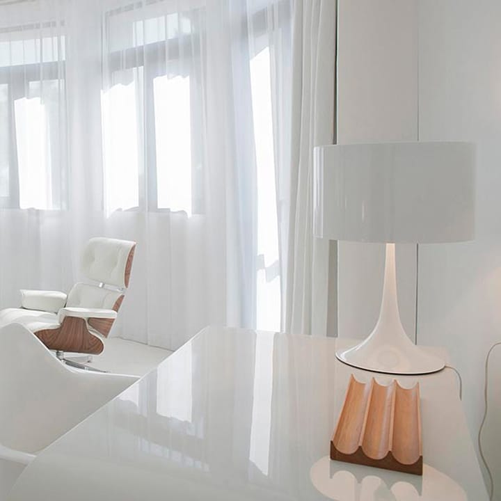 Spun Light T2 bordslampa, Vit Flos