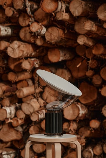 Taccia Small bordslampa LED 48,5 cm - Svart-glaskupa - Flos