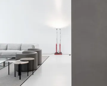 Toio Led golvlampa - Röd (EU) - Flos