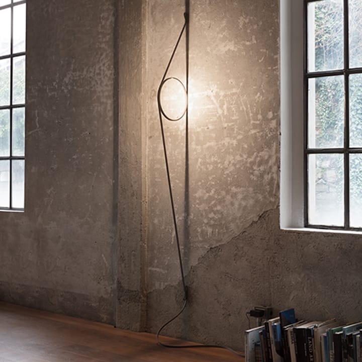 Wirering vägglampa, Grå-guld Flos