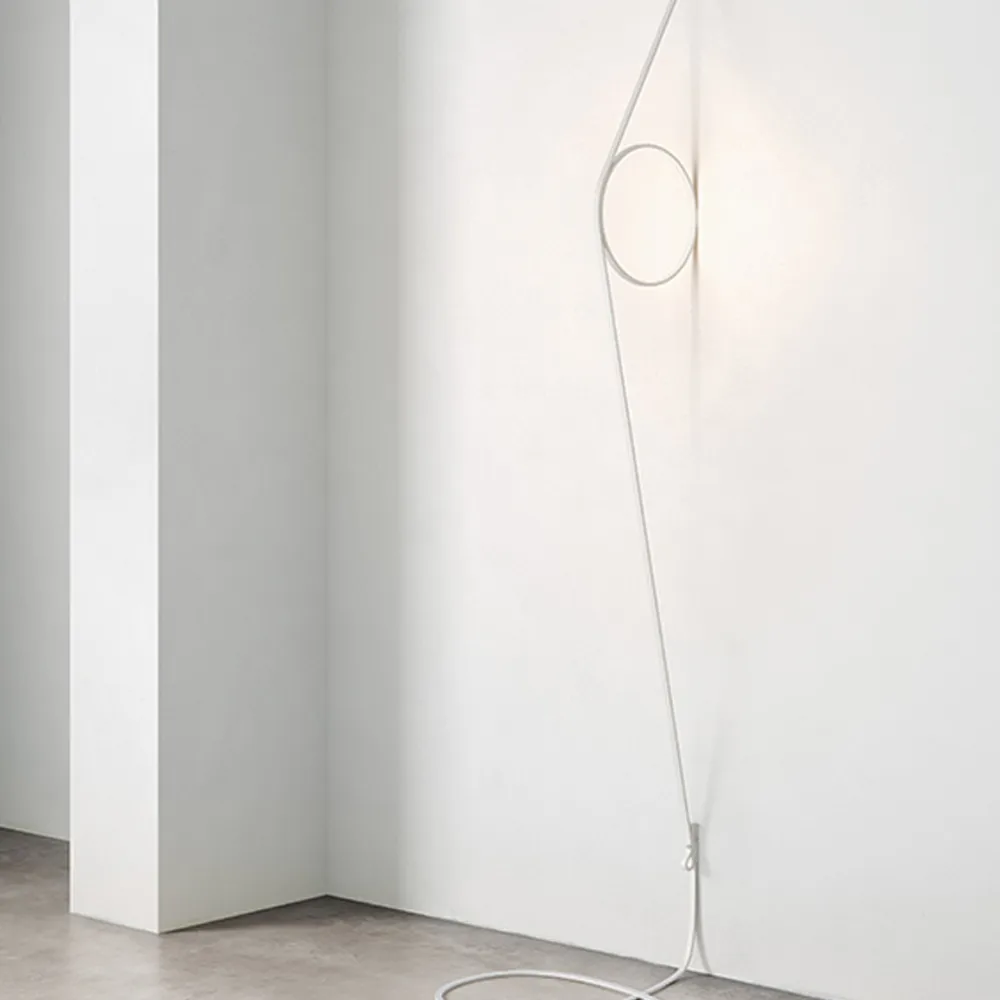 Wirering vägglampa, Rosa-vit Flos