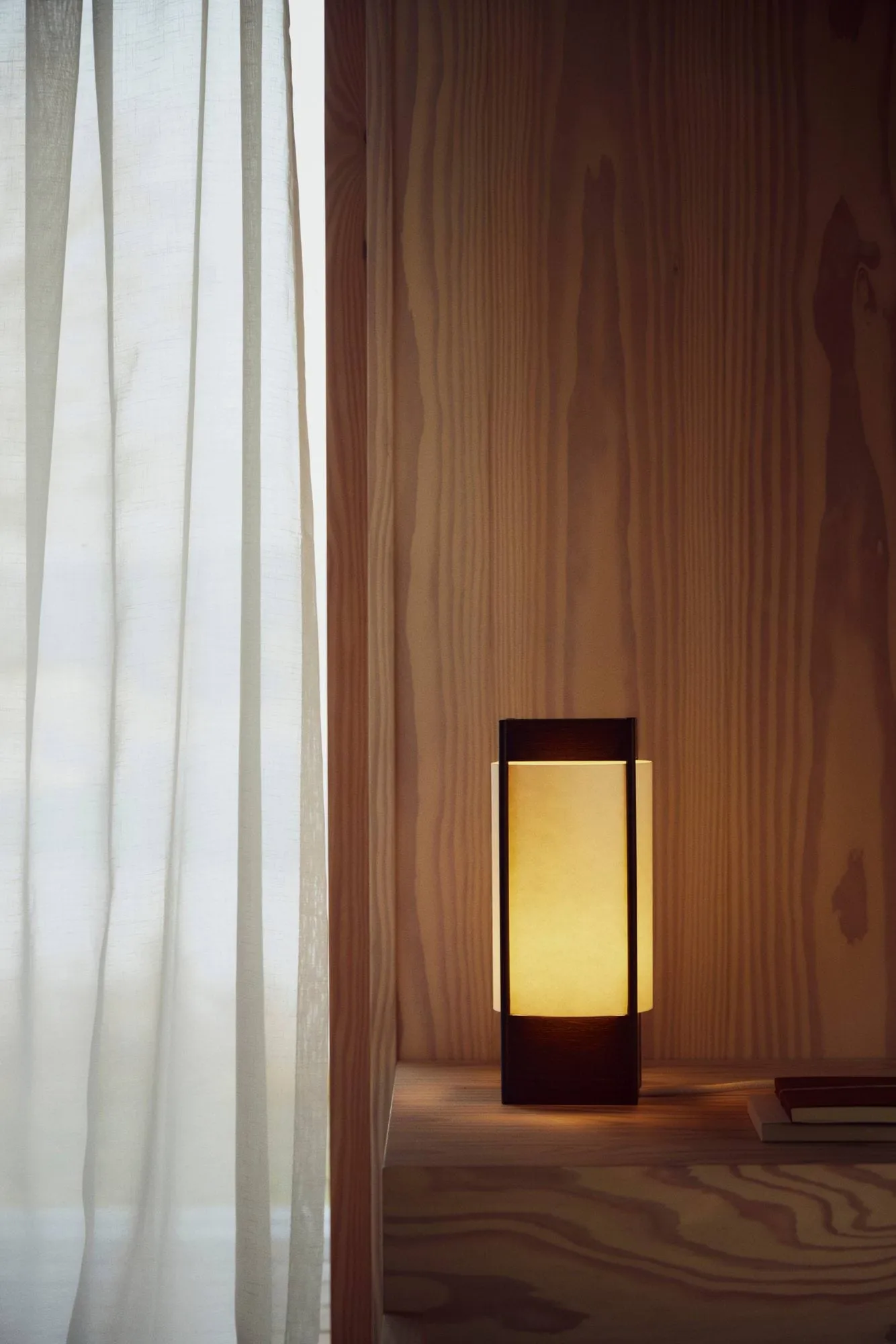 Andon bordslampa, Ask, 32 cm Form & Refine