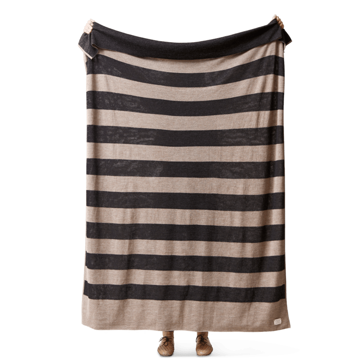 Aymara filt 130x190 cm, Ribbon Beige-black Form & Refine