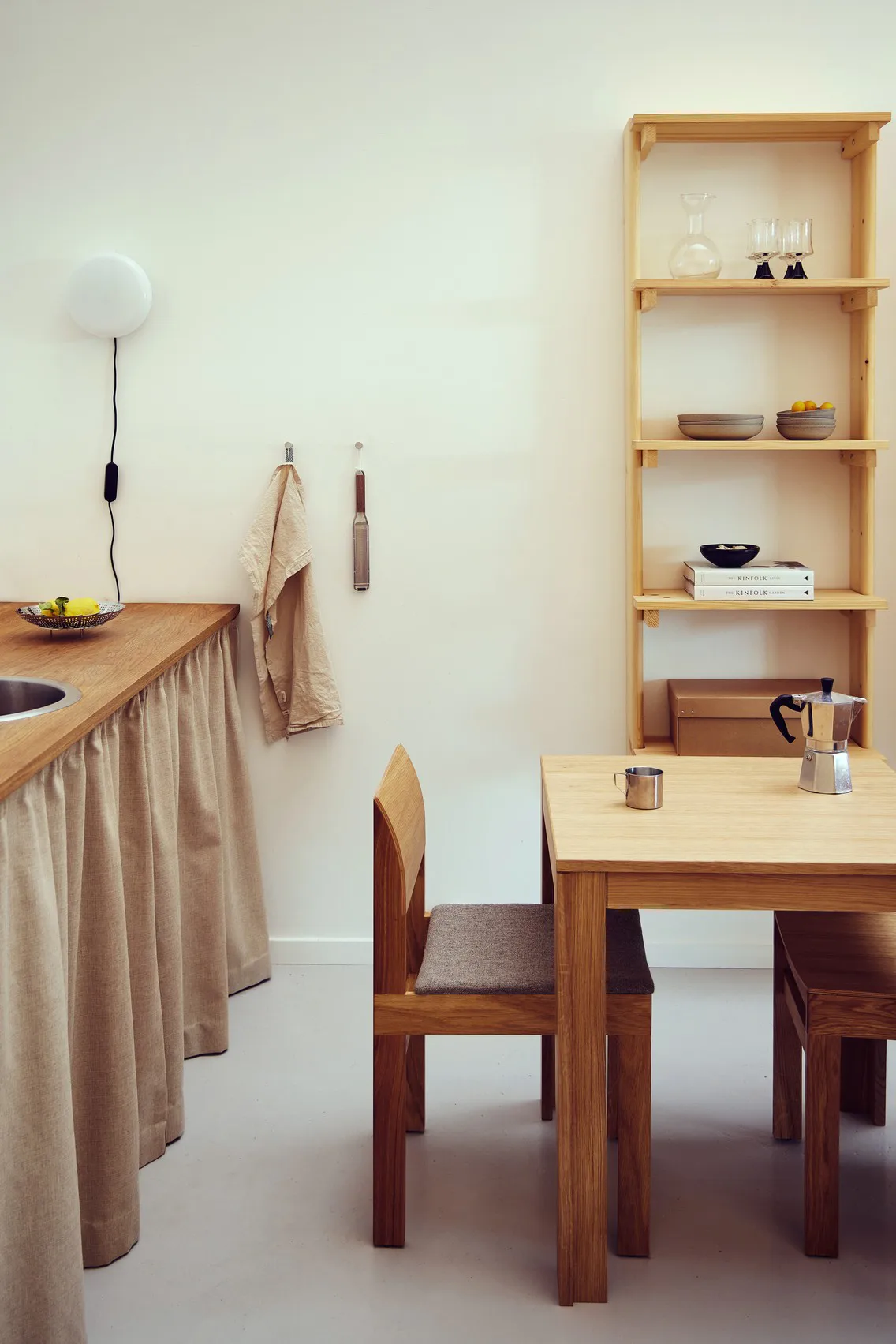 Beam vägghylla 5 hyllor, Furu Form & Refine