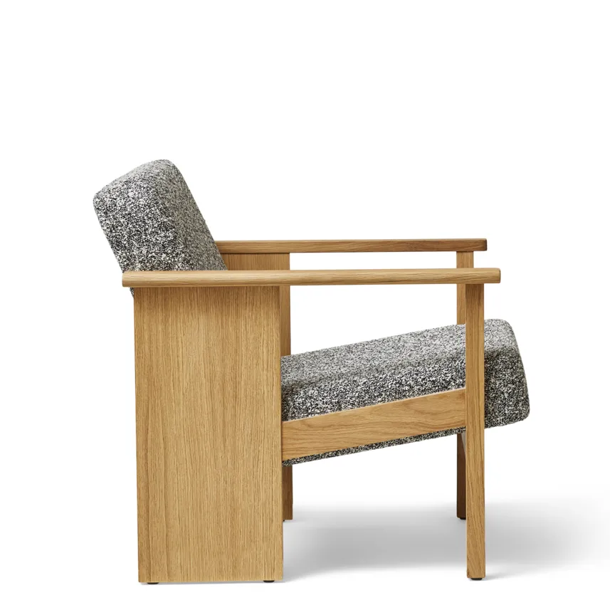 Block loungestol, Ek-Zero 0004 Form & Refine