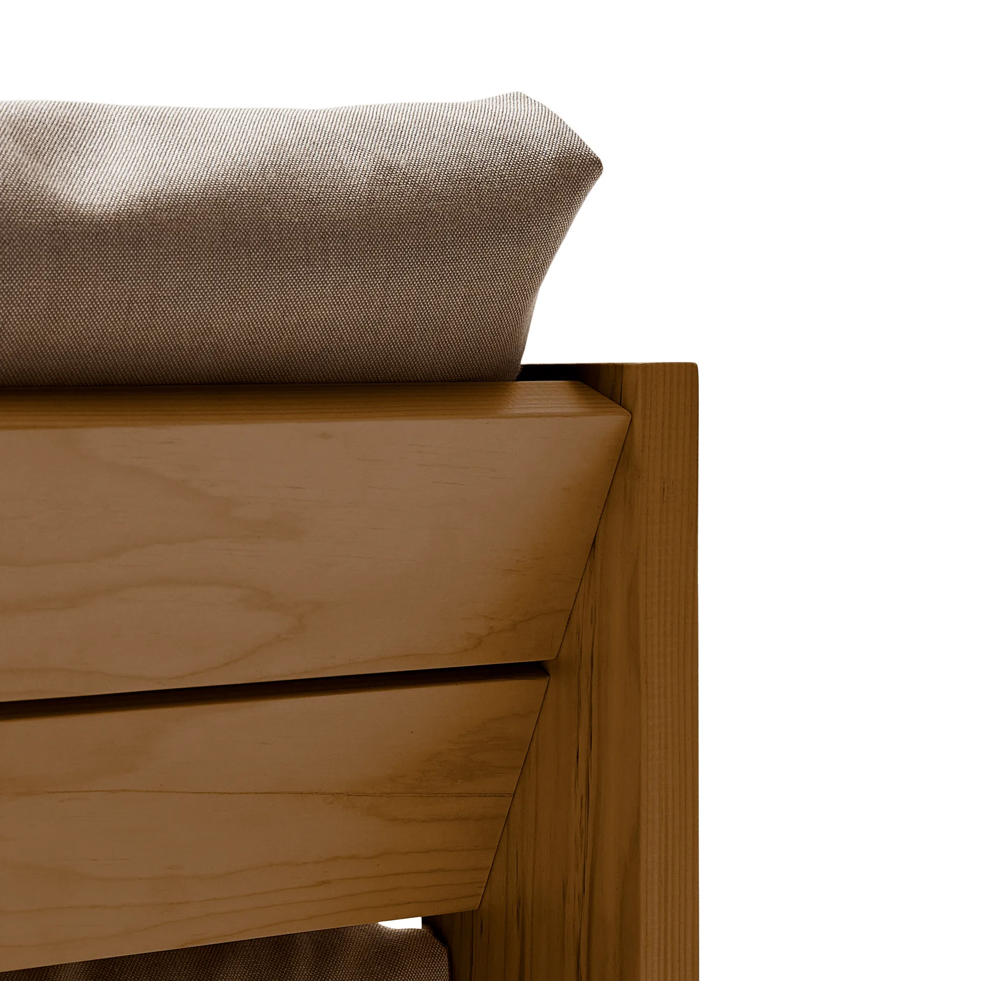 Icon loungestol, Technicolor 0370-deep brown furu Form & Refine