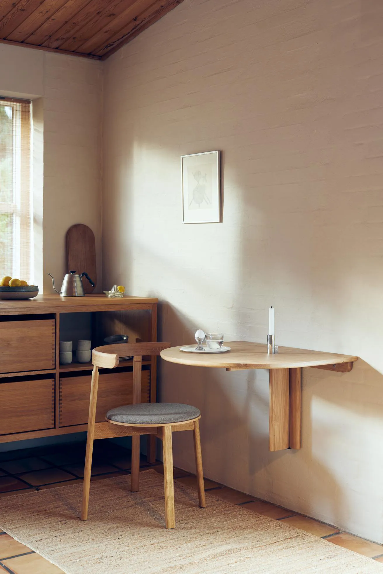 Lunar stol, Ek-Hallingdal 65-0227 Form & Refine