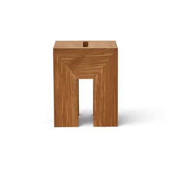 Monolith sidobord - Ek, 29x29x36 cm - Form & Refine